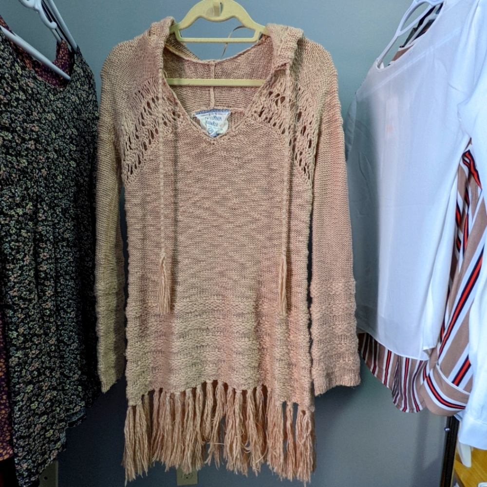 California MoonRise, Knit with tassels, Size Small